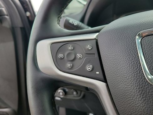Used 2024 GMC Terrain SLT AWD/4WD image 26