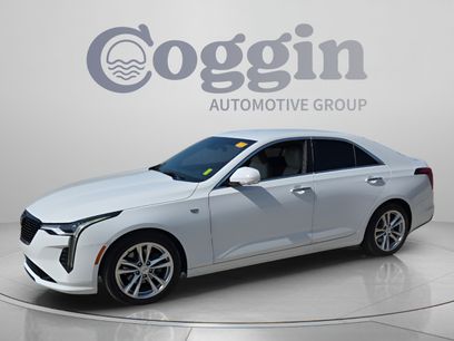 Used 2025 Cadillac CT4 Luxury