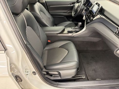 Used 2023 Toyota Camry SE FWD image 28