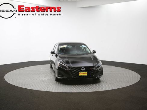 Used 2023 Nissan Altima 2.5 SR w/ SR Premium Package image 67