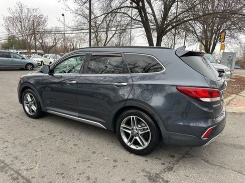 Used 2017 Hyundai Santa Fe Limited AWD/4WD image 3
