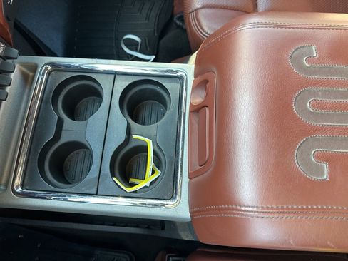 Used 2014 Ford F350 King Ranch w/ King Ranch w/Chrome Package image 12