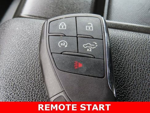 Used 2024 GMC Sierra 3500 SLE image 36