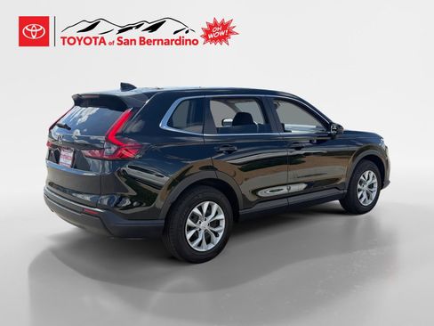 Used 2025 Honda CR-V LX image 5