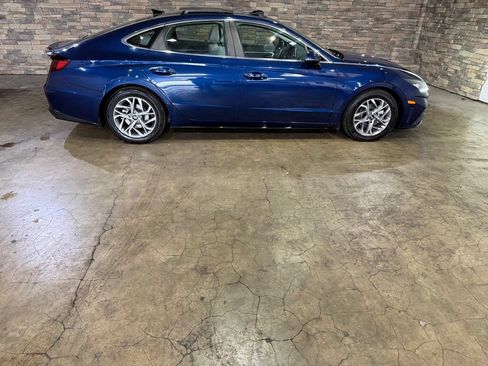 Used 2021 Hyundai Sonata SEL w/ Convenience Package FWD image 10