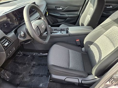 New 2026 Nissan Sentra SV w/ Floor Mat Package FWD image 6