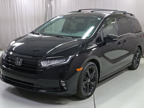 Certified 2023 Honda Odyssey Sport image 19