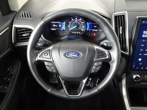 Used 2024 Ford Edge SEL AWD/4WD image 21