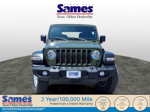 Used 2021 Jeep Wrangler Unlimited Sport AWD/4WD image 2