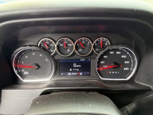 Used 2021 Chevrolet Silverado 2500 Custom w/ Custom Value Package image 14