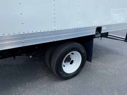 New 2026 Ford E-350 and Econoline 350 Super Duty w/ Power Equipment Group image 17