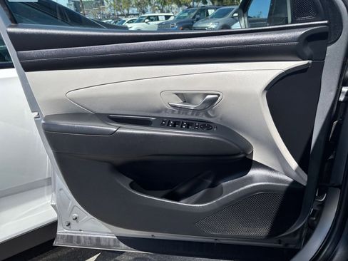Used 2025 Hyundai Tucson SEL image 18