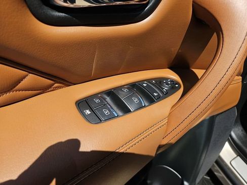 Used 2023 INFINITI QX80 Sensory w/ Cargo Package image 24