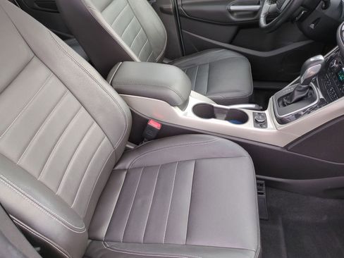 Used 2014 Ford C-MAX Energi SEL w/ Equipment Group 303A image 29