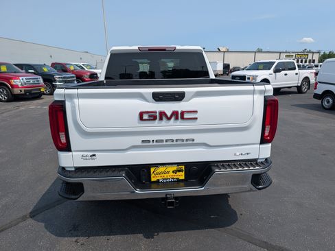Used 2025 GMC Sierra 1500 SLT AWD/4WD image 7