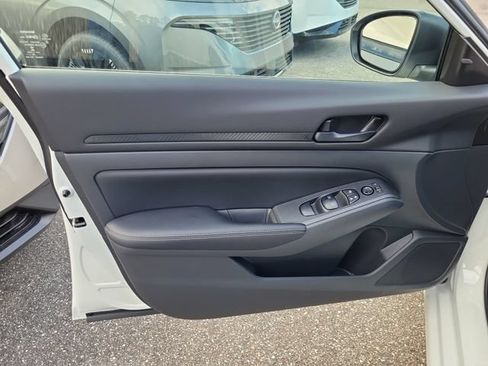 New 2026 Nissan Altima 2.5 SV FWD image 13