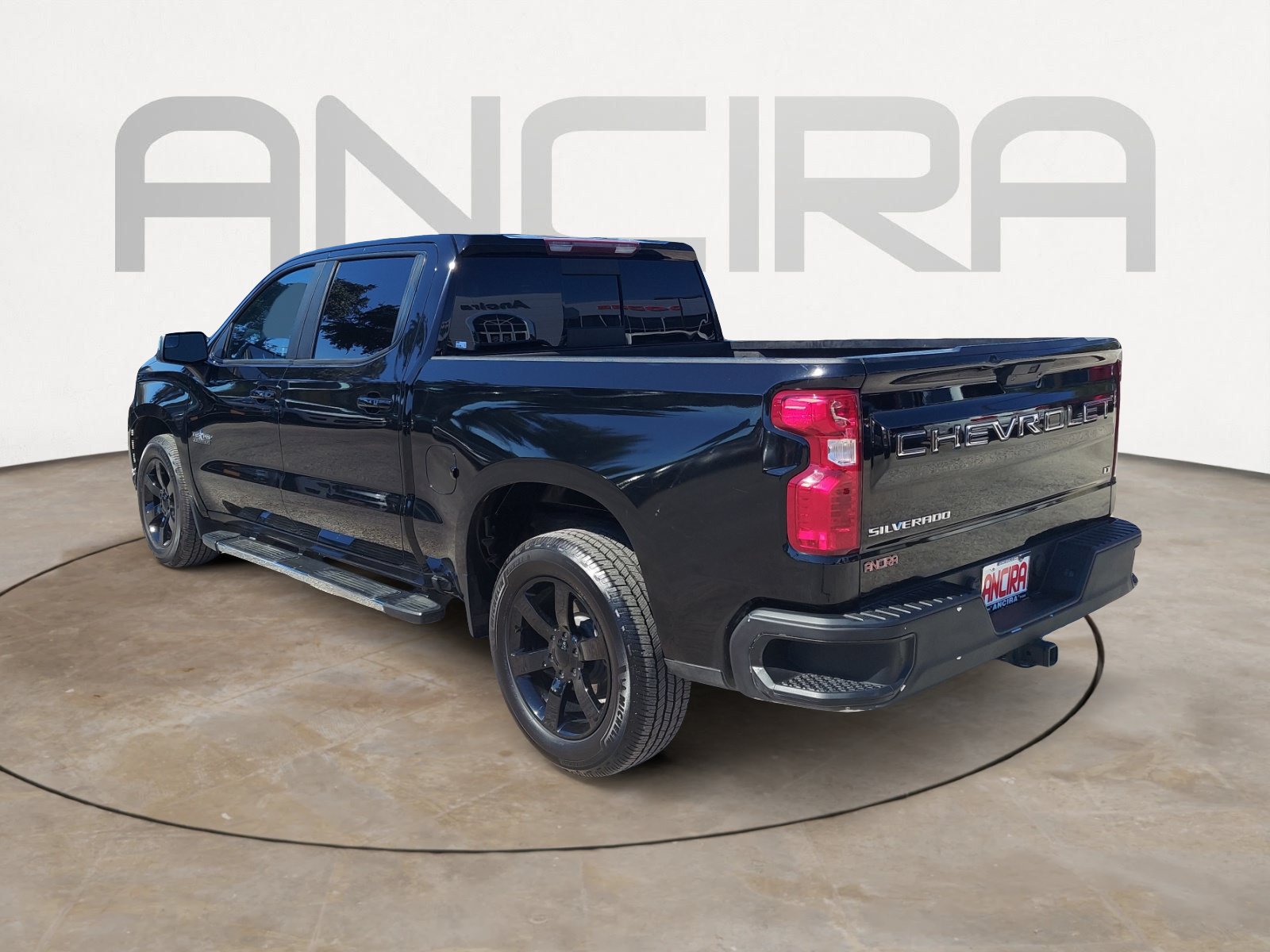 Used 2022 Chevrolet Silverado 1500 LT w/ Texas Edition Plus RWD image 8