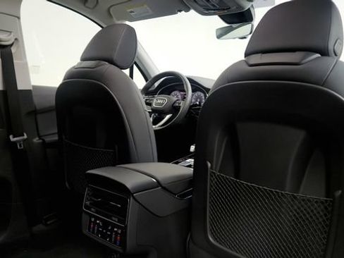 Used 2023 Audi Q7 3.0T Prestige w/ Prestige Package AWD/4WD image 41
