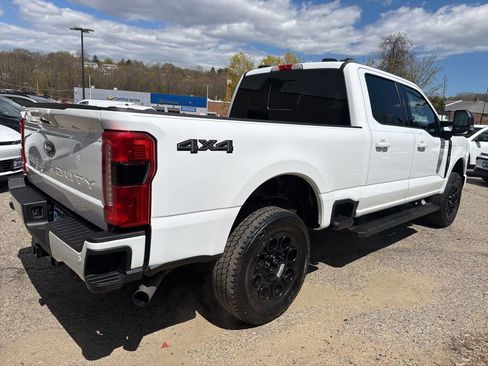 Used 2024 Ford F250 Lariat w/ Lariat Ultimate Package AWD/4WD image 6