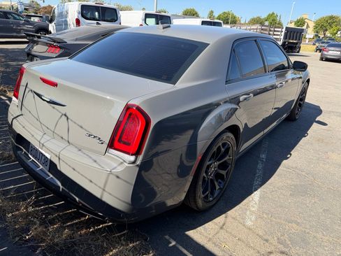 Used 2019 Chrysler 300 S RWD image 5