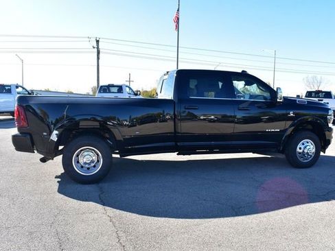 New 2026 RAM 3500 Longhorn image 37