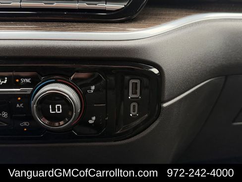 Used 2025 Chevrolet Silverado 1500 LT AWD/4WD image 23