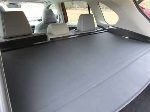 Used 2025 Toyota RAV4 Limited image 13