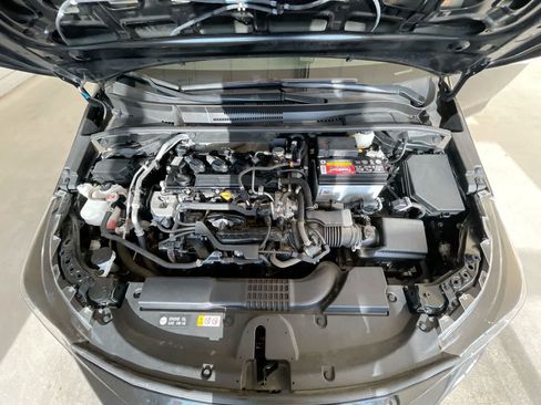 Used 2022 Toyota Corolla SE w/ Carpet Mat Package (TMS) FWD image 25