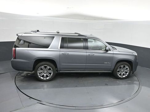Used 2018 GMC Yukon XL Denali w/ Open Road Package AWD/4WD image 33