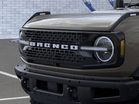 New 2026 Ford Bronco Badlands image 19