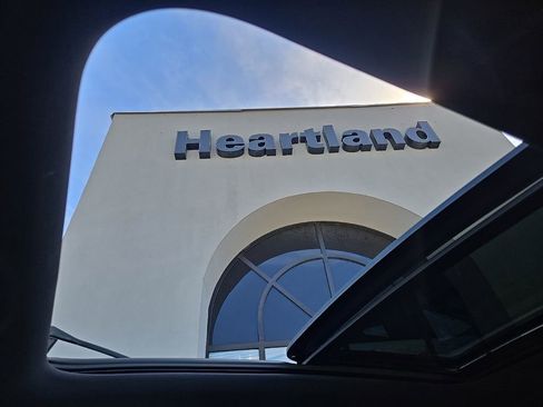 Used 2024 Jeep Grand Cherokee L Limited w/ Luxury Tech Group II image 79