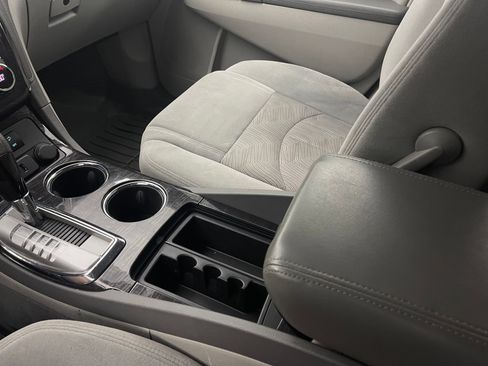 Used 2015 Buick Enclave Convenience FWD image 26