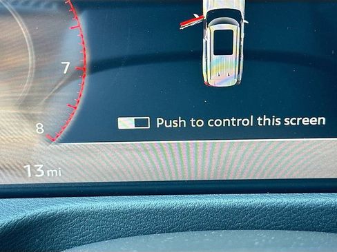 New 2026 Nissan Armada SL w/ Captain's Chari Seat Package image 12