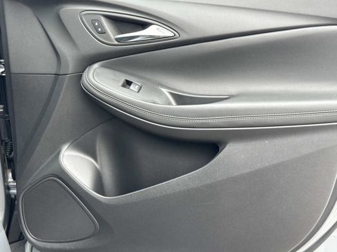 Used 2023 Buick Encore GX Select w/ Safety Package II image 18