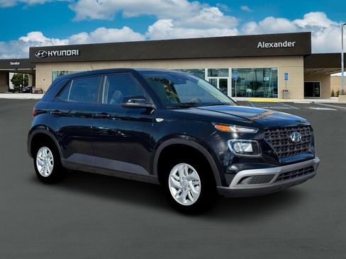 New 2026 Hyundai Venue SE image 10