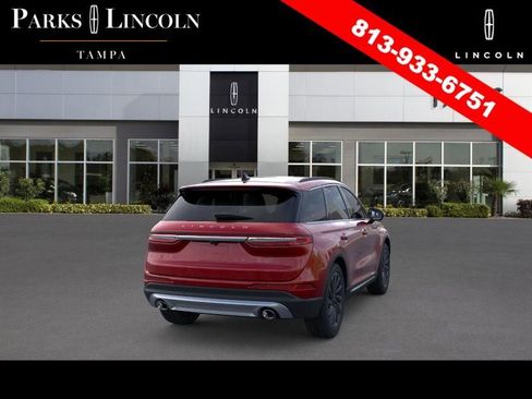 New 2026 Lincoln Corsair Reserve image 8