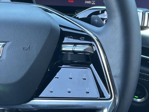 Certified 2025 Cadillac Escalade Premium Luxury w/ Touring Package AWD/4WD image 26