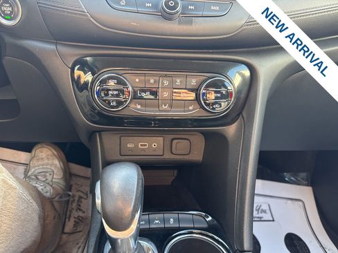 Used 2021 Buick Encore GX Select AWD/4WD image 26