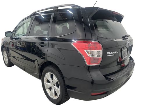 Used 2014 Subaru Forester 2.5i Limited AWD/4WD image 6