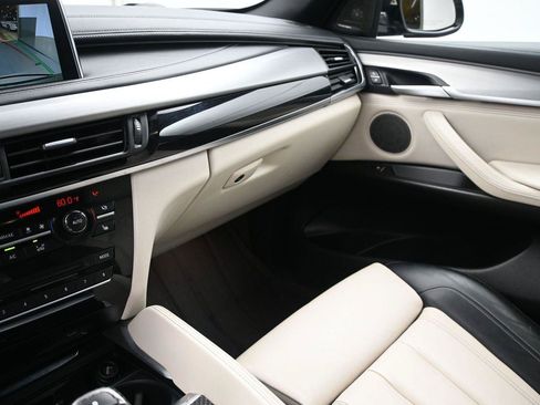 Used 2017 BMW X6 xDrive50i AWD/4WD image 5