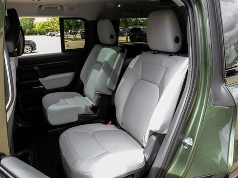 New 2026 Land Rover Defender 130 X-Dynamic SE AWD/4WD image 50