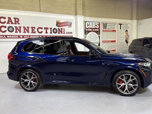 Used 2024 BMW X5 M60i AWD/4WD image 4