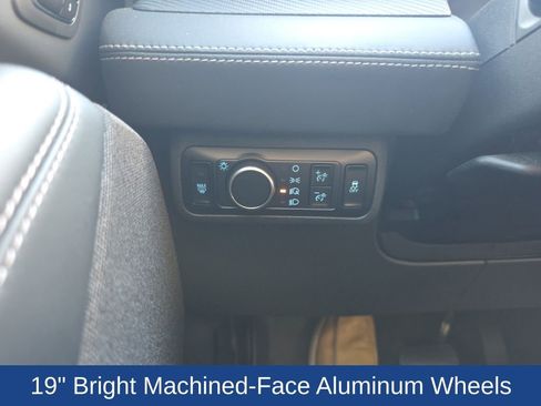 Used 2024 Ford Mustang Mach-E Premium image 15