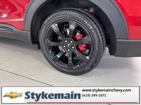 Used 2020 Ford Explorer ST w/ ST Street Pack image 9