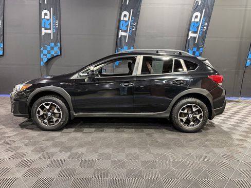 Used 2018 Subaru Crosstrek 2.0i Premium image 2