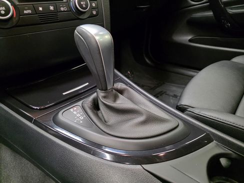 Used 2009 BMW 128i Coupe image 26