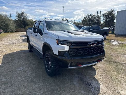 New 2026 Chevrolet Silverado 1500 ZR2 image 2