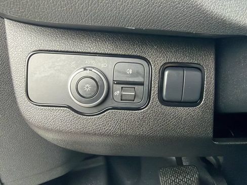 Used 2024 Mercedes-Benz Sprinter 2500 image 20