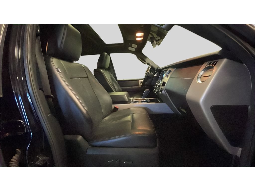Used 2017 Ford Expedition EL Limited w/ Equipment Group 301A AWD/4WD image 19
