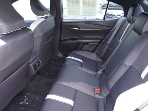 Certified 2025 Toyota Camry SE image 8